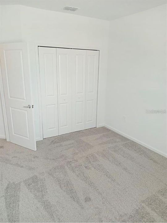 For Rent: $2,400 (3 beds, 2 baths, 1672 Square Feet)