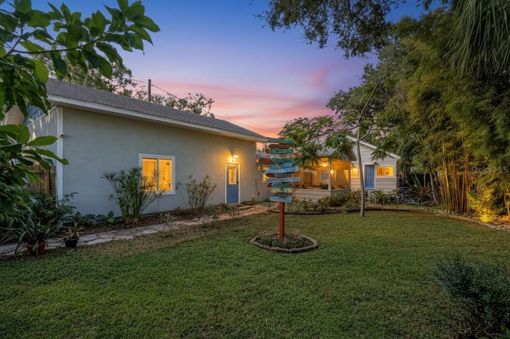 En Venta: $795,000 (4 camas, 3 baños, 2171 Pies cuadrados)