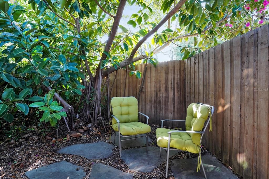 En Venta: $795,000 (4 camas, 3 baños, 2171 Pies cuadrados)