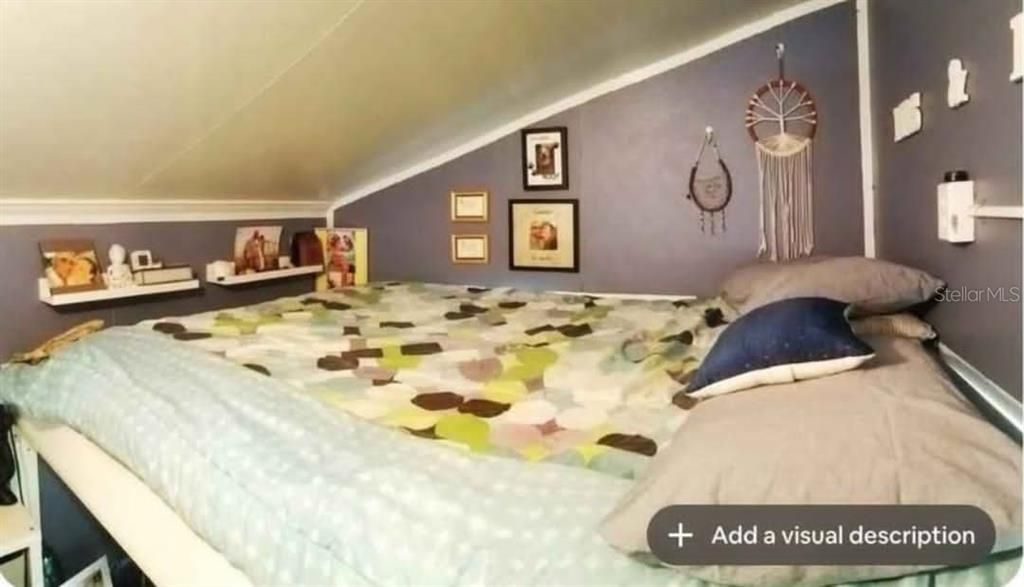 For Rent: $1,200 (1 beds, 1 baths, 200 Square Feet)