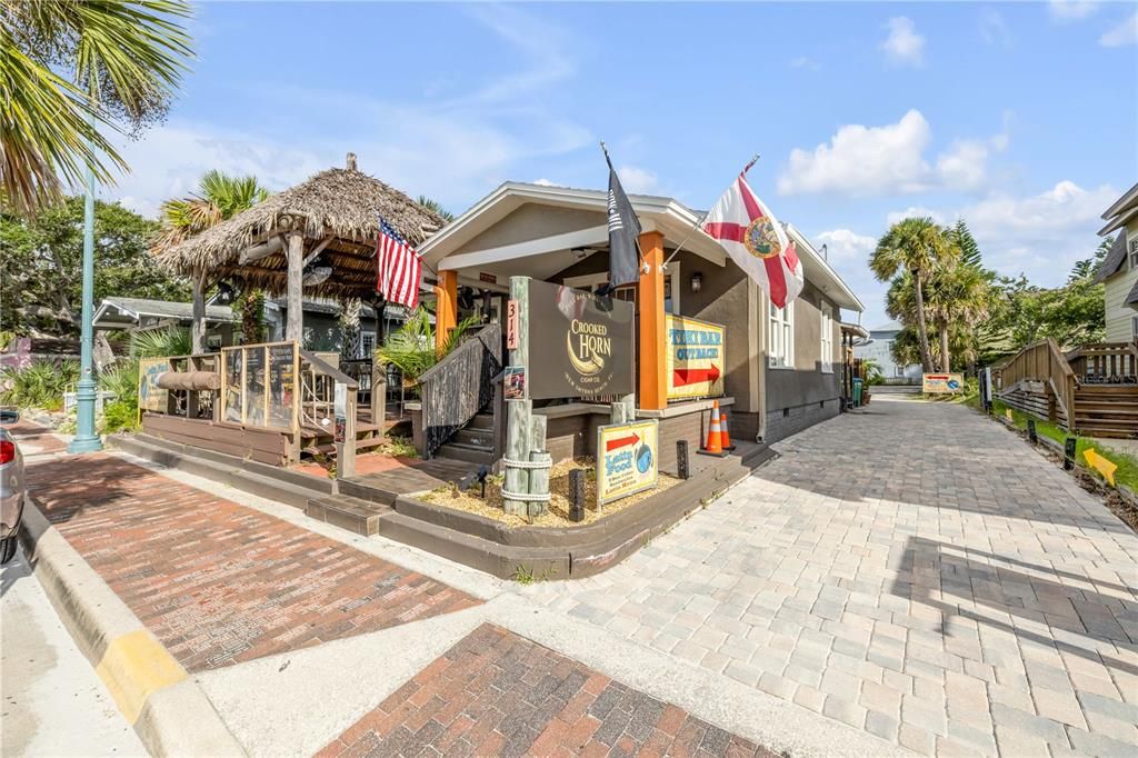 For Sale: $1,990,000 (0 beds, 0 baths, 1564 Square Feet)