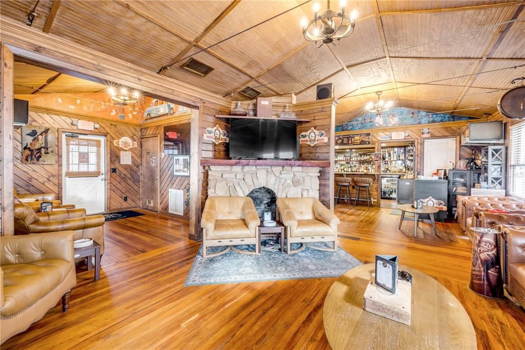 For Sale: $1,990,000 (0 beds, 0 baths, 1564 Square Feet)