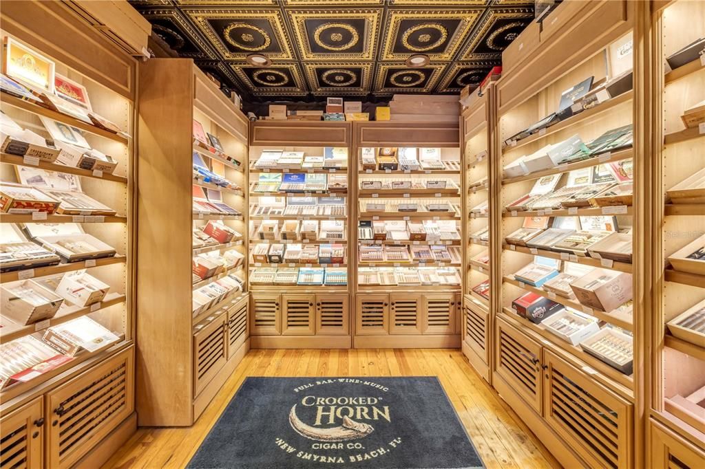 For Sale: $1,990,000 (0 beds, 0 baths, 1564 Square Feet)