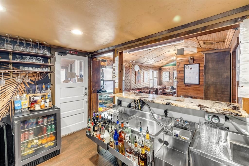 For Sale: $1,990,000 (0 beds, 0 baths, 1564 Square Feet)