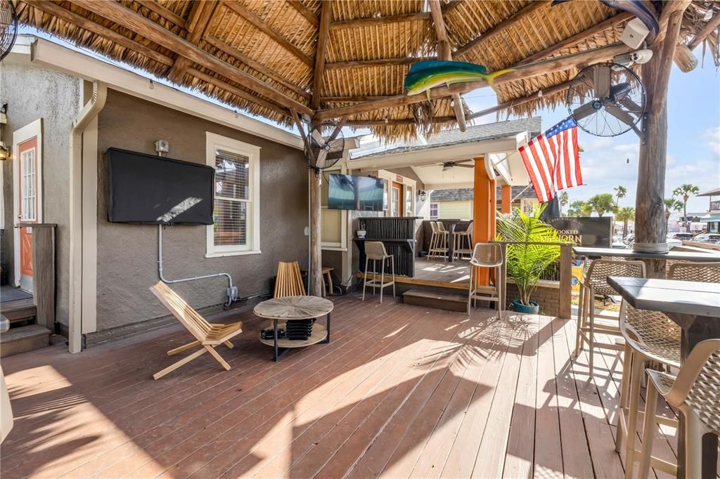 For Sale: $1,990,000 (0 beds, 0 baths, 1564 Square Feet)