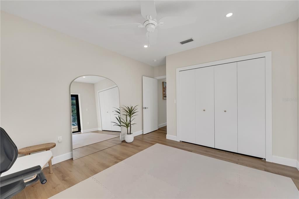 待售: $2,249,000 (4 贝兹, 2 浴室, 2774 平方英尺)