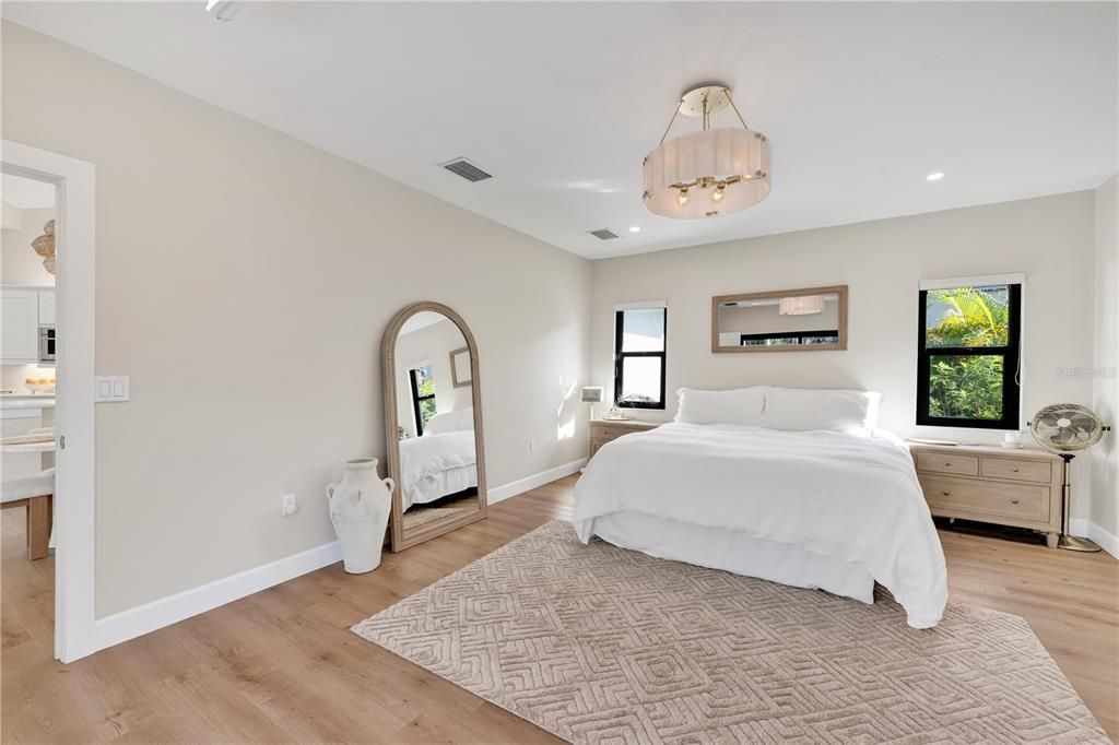 待售: $2,249,000 (4 贝兹, 2 浴室, 2774 平方英尺)