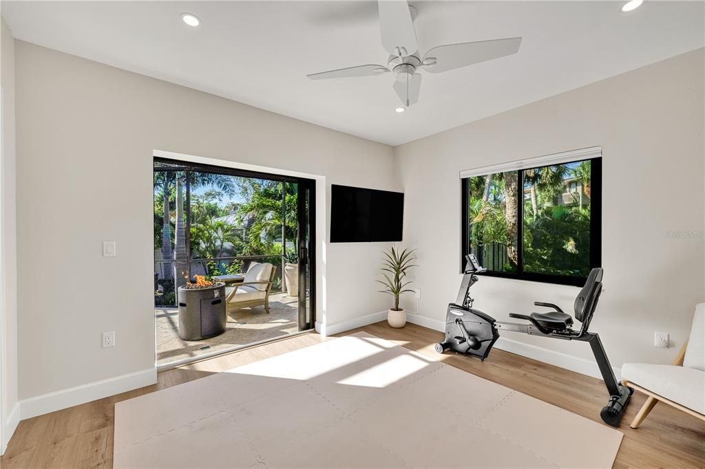 待售: $2,249,000 (4 贝兹, 2 浴室, 2774 平方英尺)