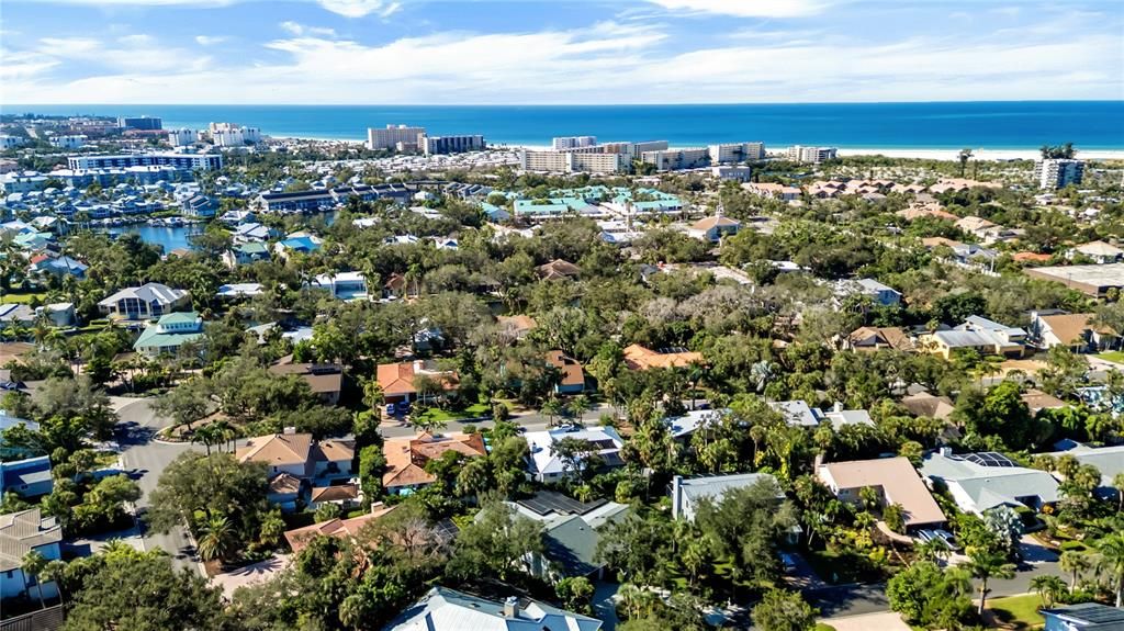 待售: $2,249,000 (4 贝兹, 2 浴室, 2774 平方英尺)