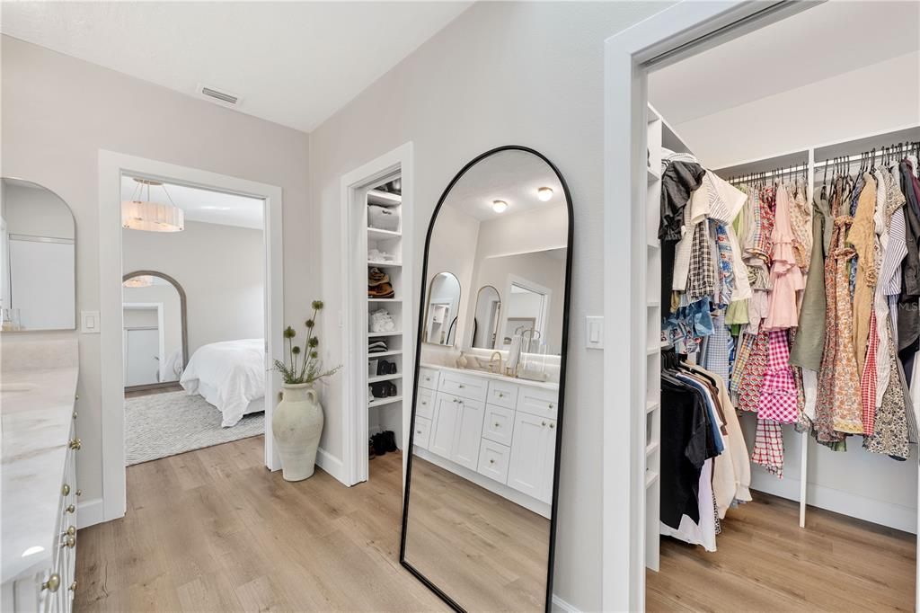 待售: $2,249,000 (4 贝兹, 2 浴室, 2774 平方英尺)