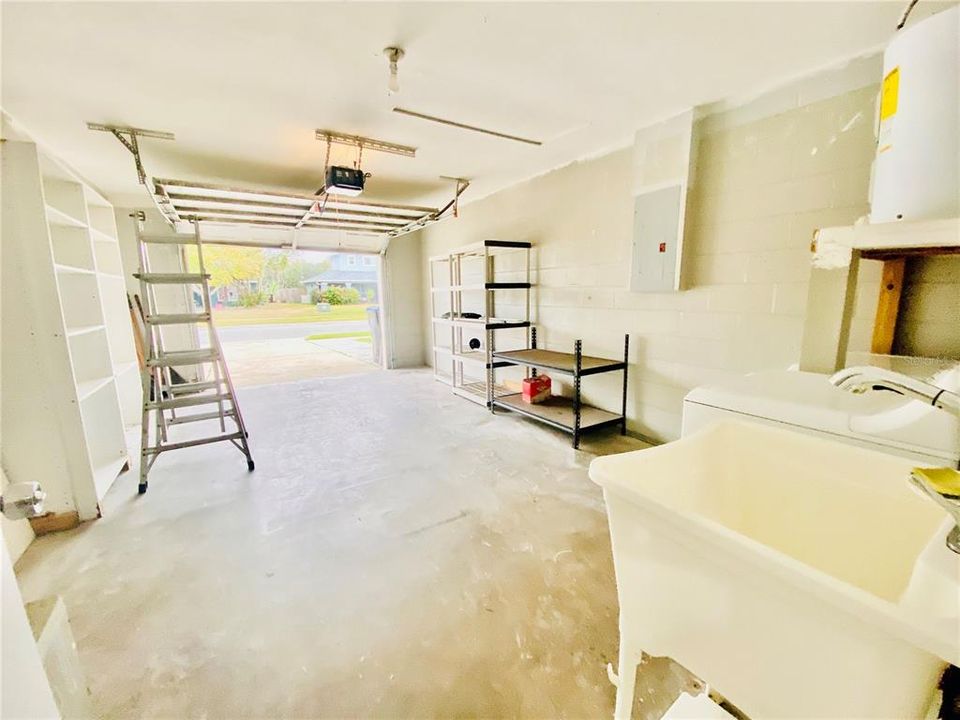 出租: $2,150 (3 贝兹, 2 浴室, 1326 平方英尺)