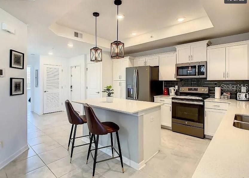 En Renta: $2,390 (3 camas, 2 baños, 1329 Pies cuadrados)