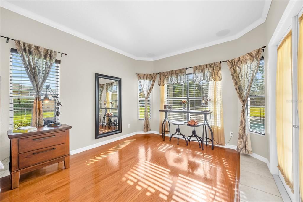 待售: $700,000 (3 贝兹, 2 浴室, 2723 平方英尺)