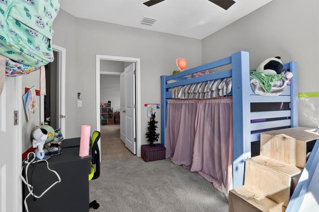 На продажу: $545,000 (4 спален, 3 ванн, 2828 Квадратных фут)