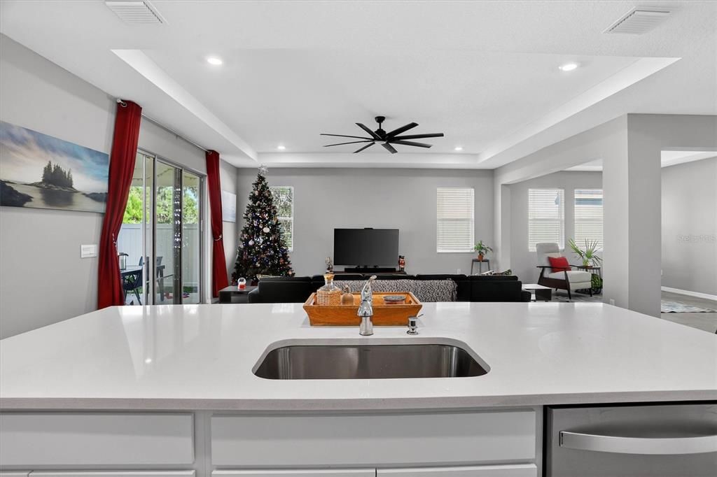 На продажу: $545,000 (4 спален, 3 ванн, 2828 Квадратных фут)