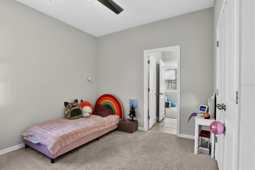 На продажу: $545,000 (4 спален, 3 ванн, 2828 Квадратных фут)