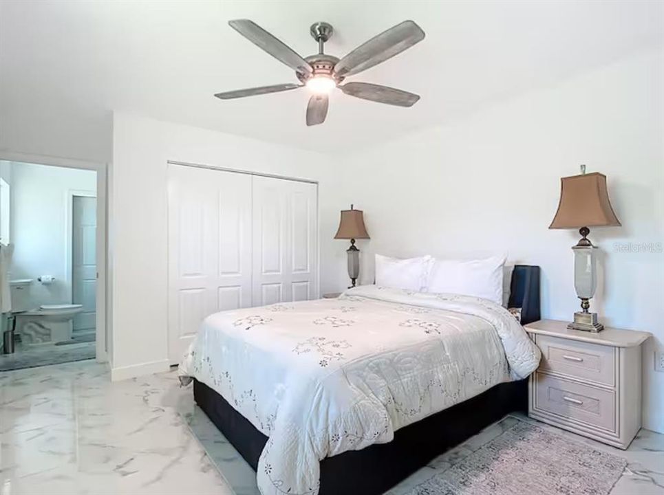 For Rent: $2,750 (3 beds, 3 baths, 2084 Square Feet)