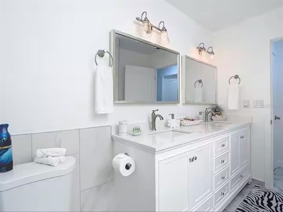 For Rent: $2,750 (3 beds, 3 baths, 2084 Square Feet)