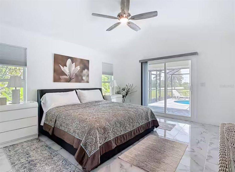 For Rent: $2,750 (3 beds, 3 baths, 2084 Square Feet)