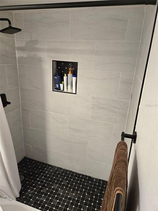 En Venta: $460,000 (3 camas, 2 baños, 1602 Pies cuadrados)