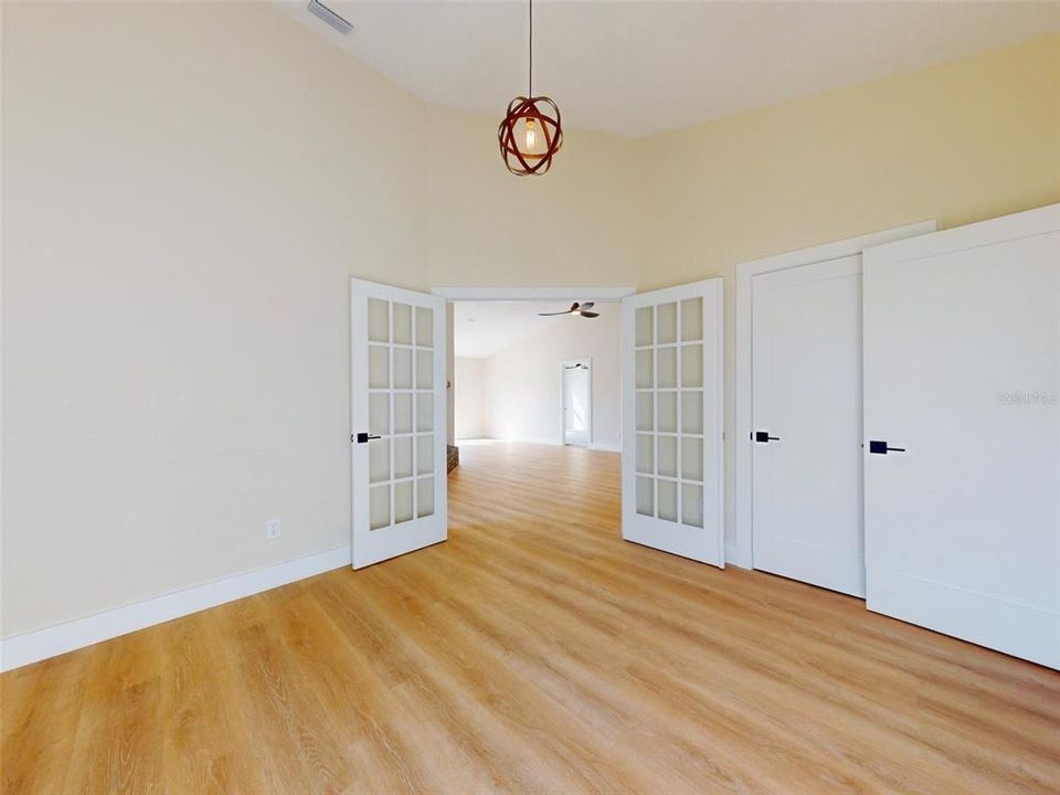 待售: $370,000 (3 贝兹, 2 浴室, 1456 平方英尺)