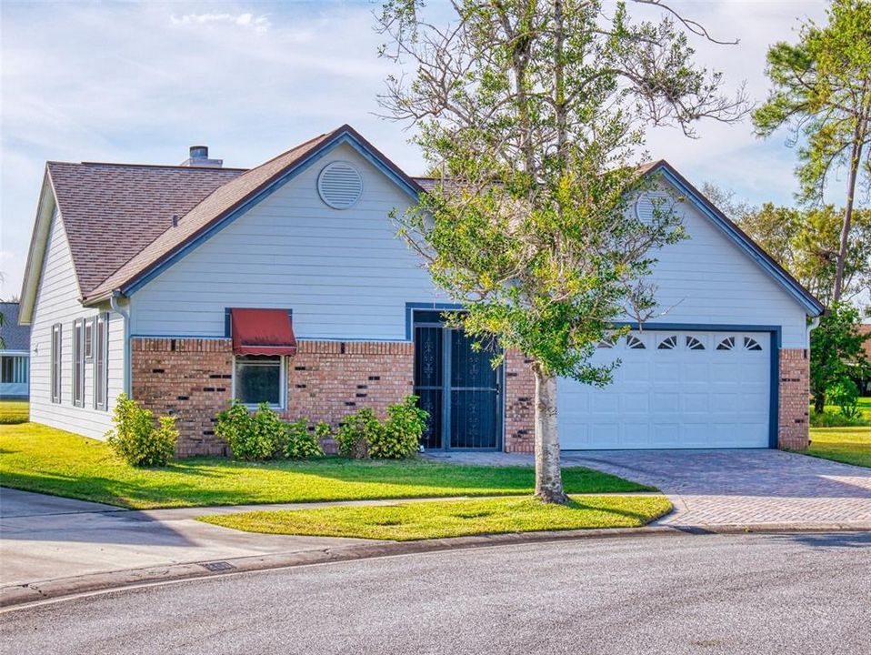 待售: $370,000 (3 贝兹, 2 浴室, 1456 平方英尺)