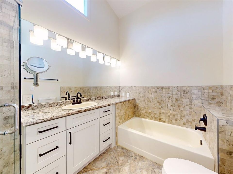 待售: $370,000 (3 贝兹, 2 浴室, 1456 平方英尺)