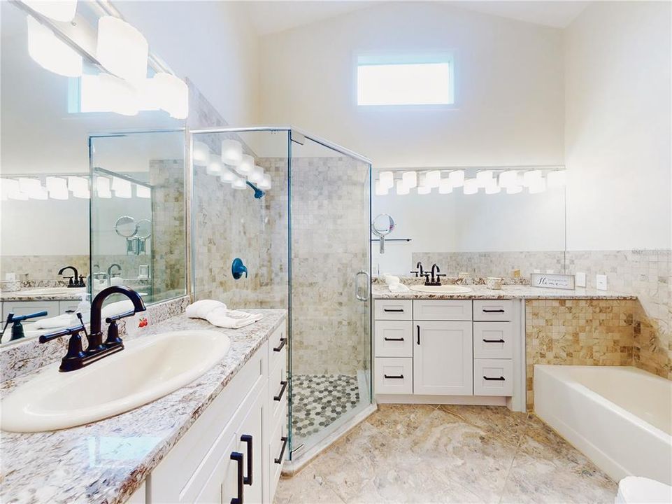 En Venta: $370,000 (3 camas, 2 baños, 1456 Pies cuadrados)