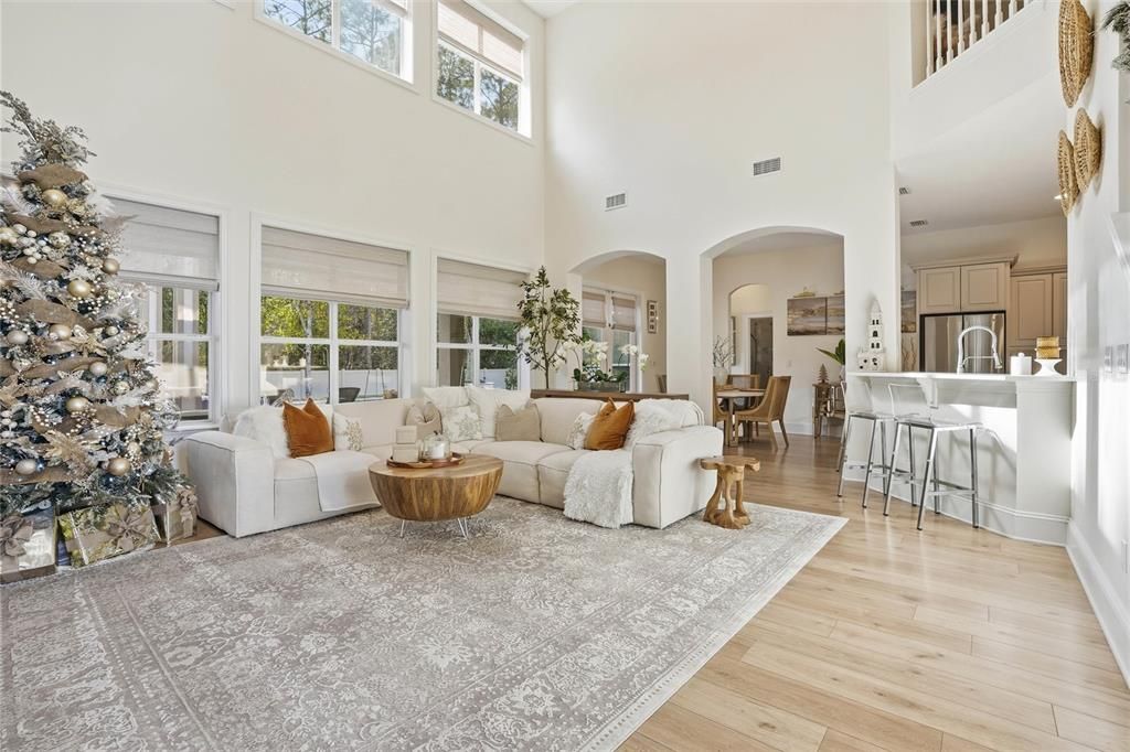 Active With Contract: $974,900 (7 beds, 4 baths, 4126 Square Feet)