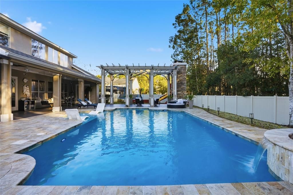 Active With Contract: $974,900 (7 beds, 4 baths, 4126 Square Feet)