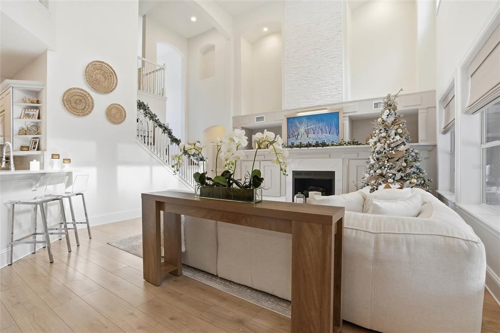 Active With Contract: $974,900 (7 beds, 4 baths, 4126 Square Feet)