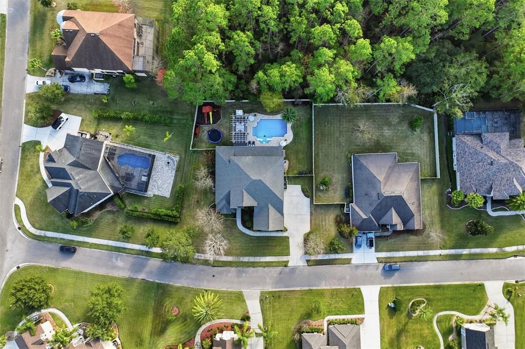 Active With Contract: $974,900 (7 beds, 4 baths, 4126 Square Feet)