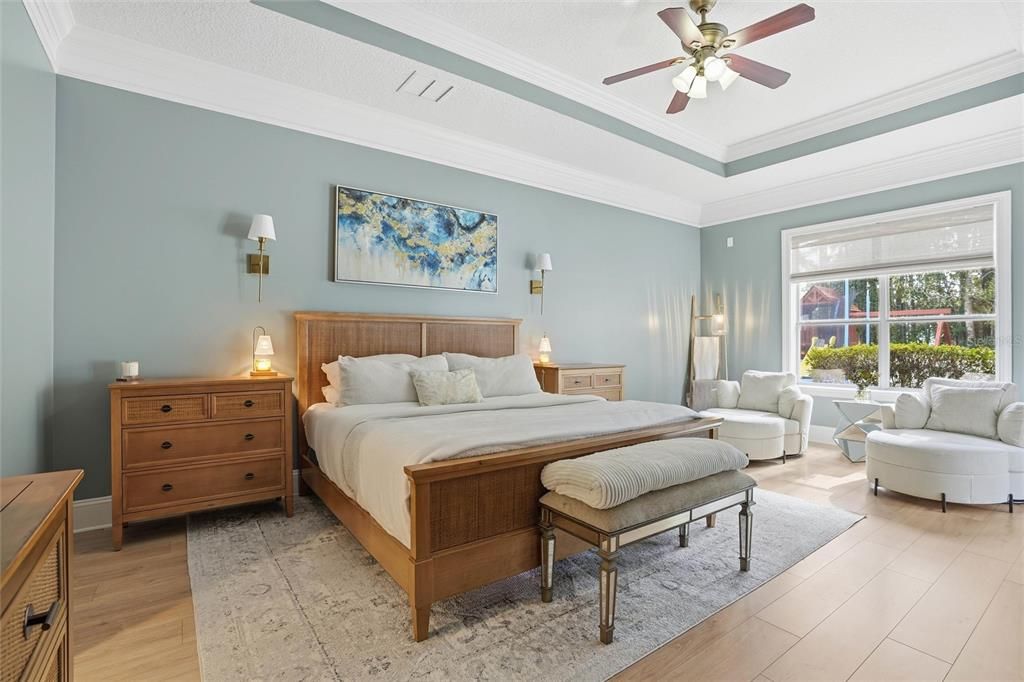 Active With Contract: $974,900 (7 beds, 4 baths, 4126 Square Feet)