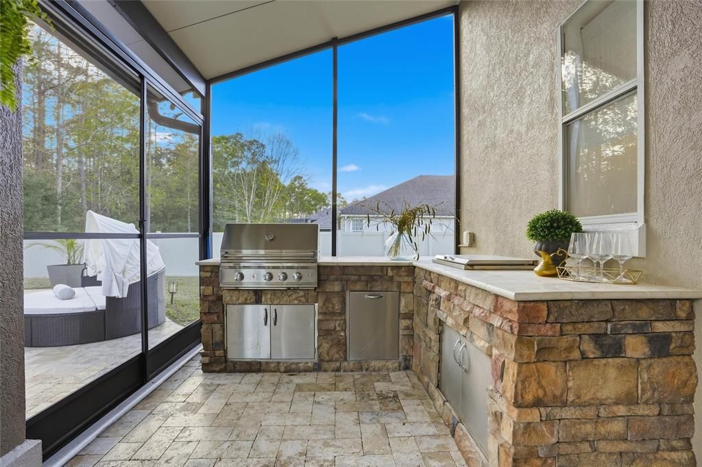 Active With Contract: $974,900 (7 beds, 4 baths, 4126 Square Feet)