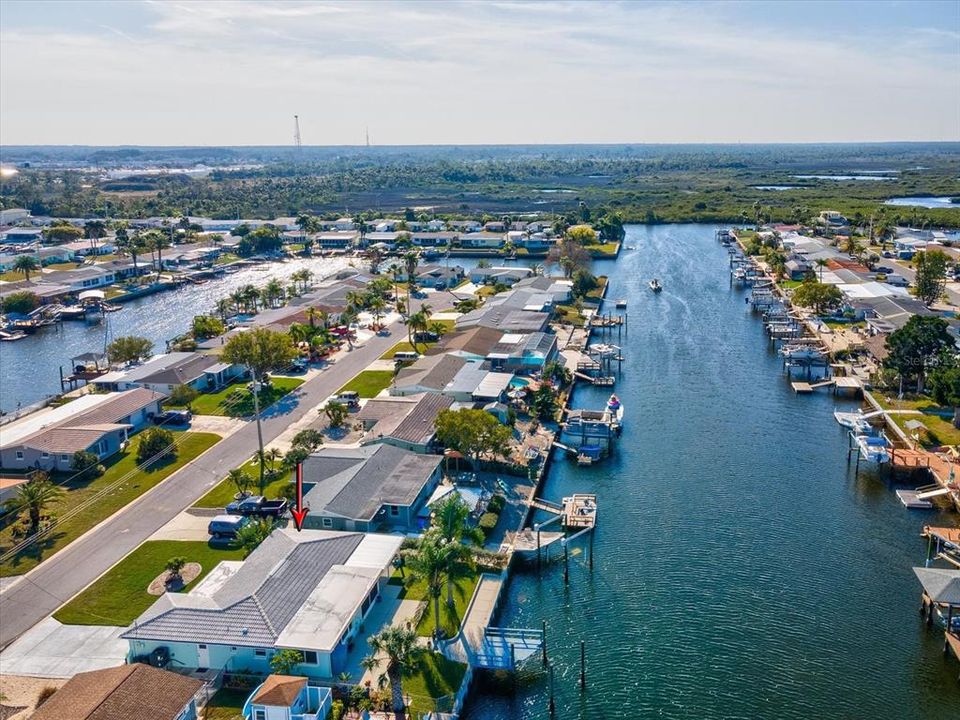 For Sale: $399,900 (2 beds, 2 baths, 1340 Square Feet)