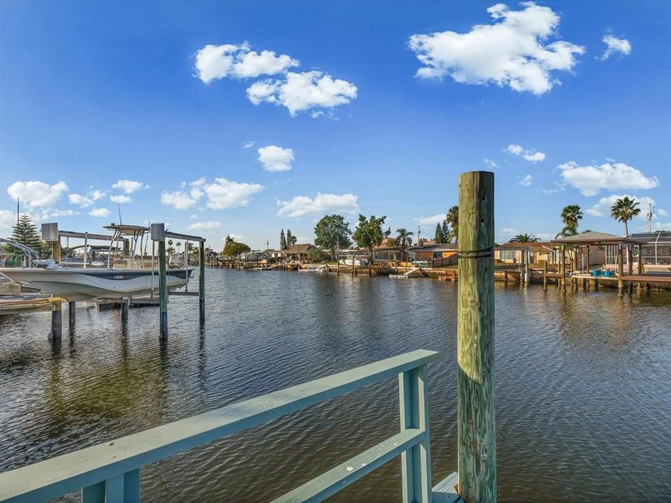 For Sale: $399,900 (2 beds, 2 baths, 1340 Square Feet)