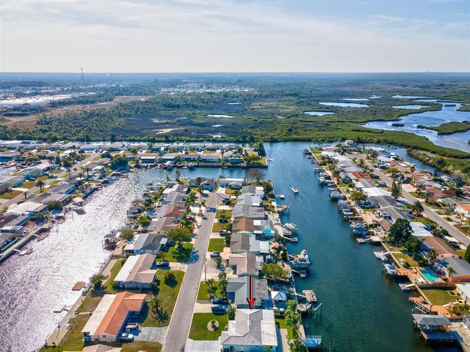 For Sale: $399,900 (2 beds, 2 baths, 1340 Square Feet)