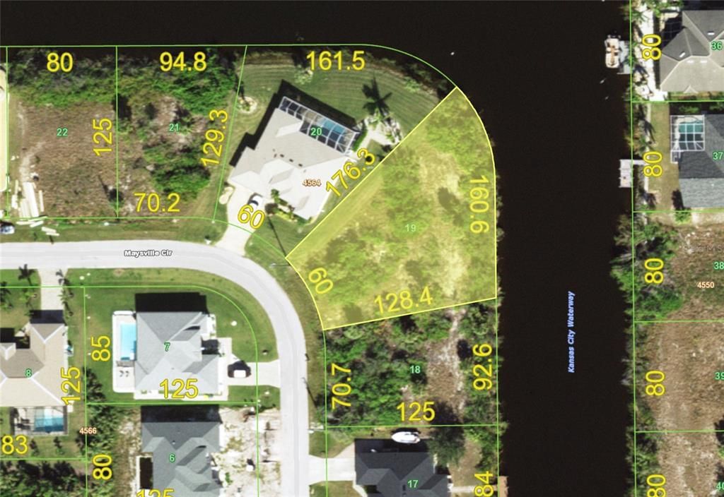 待售: $140,000 (0.37 acres)
