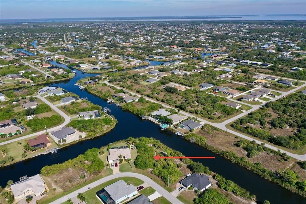 待售: $140,000 (0.37 acres)