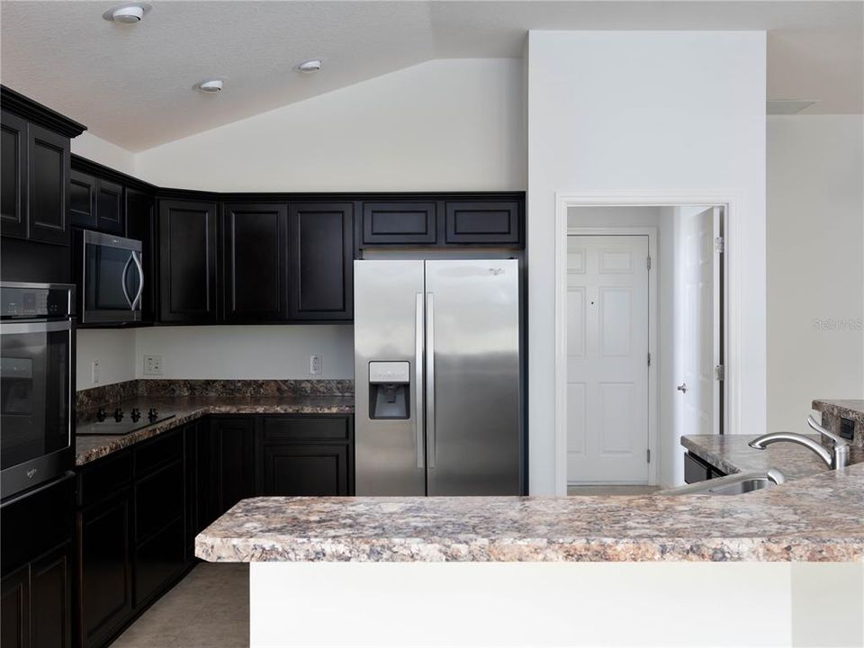 待售: $506,000 (3 贝兹, 2 浴室, 1922 平方英尺)