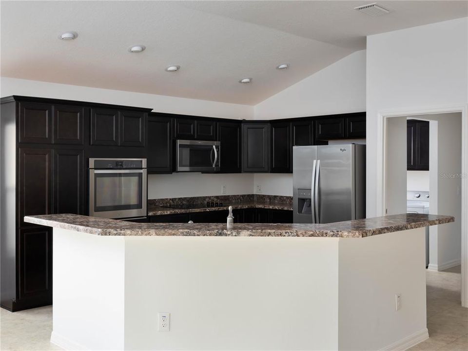 待售: $506,000 (3 贝兹, 2 浴室, 1922 平方英尺)