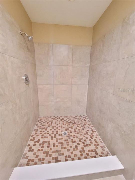 出租: $1,750 (3 贝兹, 2 浴室, 1251 平方英尺)