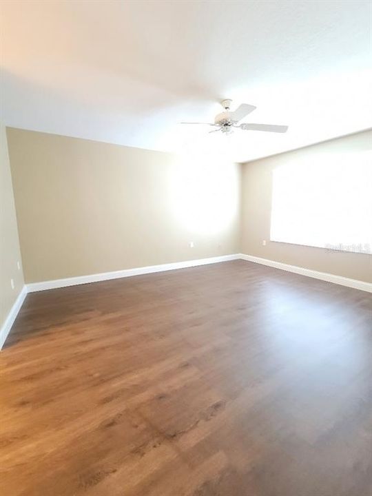 出租: $1,750 (3 贝兹, 2 浴室, 1251 平方英尺)