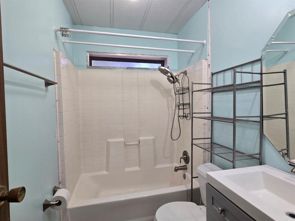 En Venta: $170,000 (3 camas, 2 baños, 1104 Pies cuadrados)