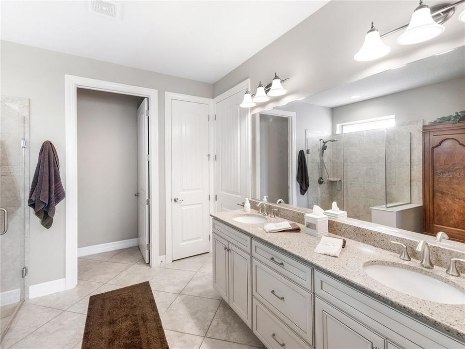 For Sale: $803,308 (4 beds, 4 baths, 3694 Square Feet)