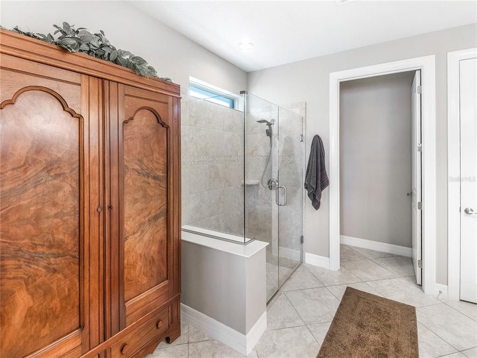 For Sale: $803,308 (4 beds, 4 baths, 3694 Square Feet)