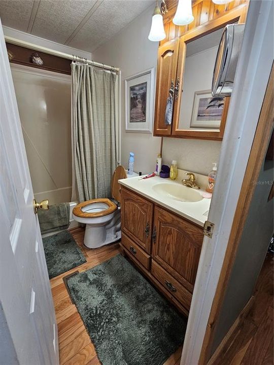 For Sale: $303,000 (2 beds, 2 baths, 1508 Square Feet)