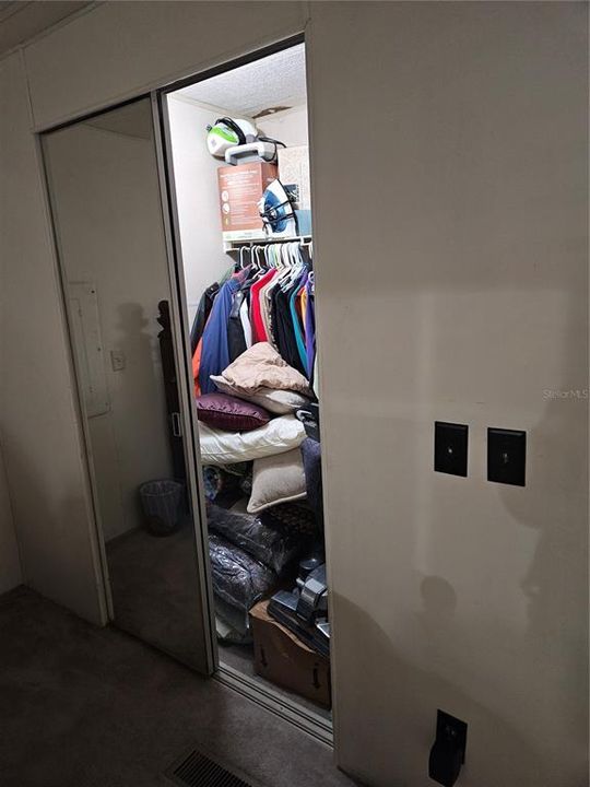 For Sale: $303,000 (2 beds, 2 baths, 1508 Square Feet)