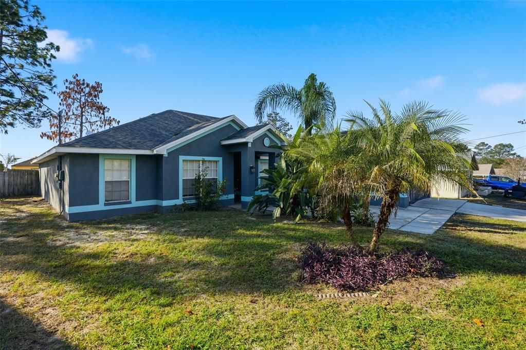 For Sale: $334,900 (4 beds, 2 baths, 2546 Square Feet)