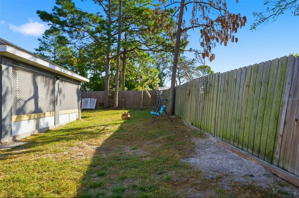 For Sale: $334,900 (4 beds, 2 baths, 2546 Square Feet)